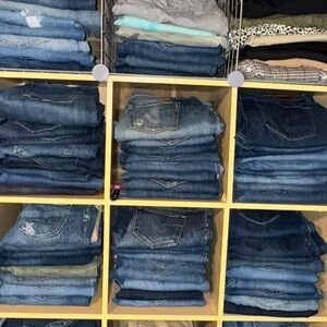 Women’s Name Brand Jeans All Sizes
